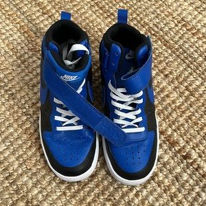 Nike Court Borough Mid 2 - Size 4Y (Big Kids)